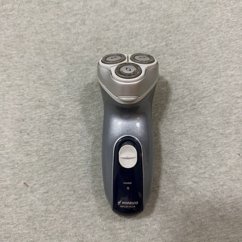 Philips Norelco Electric Shaver Reflex Plus Razor 6423LC Cobalt Blue NO CORD